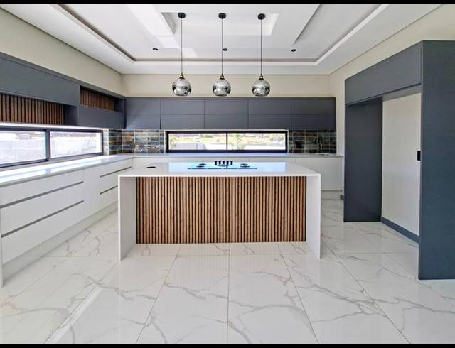 4 BEDROOM HOUSE FOR SALE IN FOUNTAINBROOK ESTATE